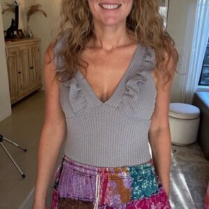 May Pink Gray Ribbed Ruffle V-Neck Bodysuit Tank Stretch Size L USA Made